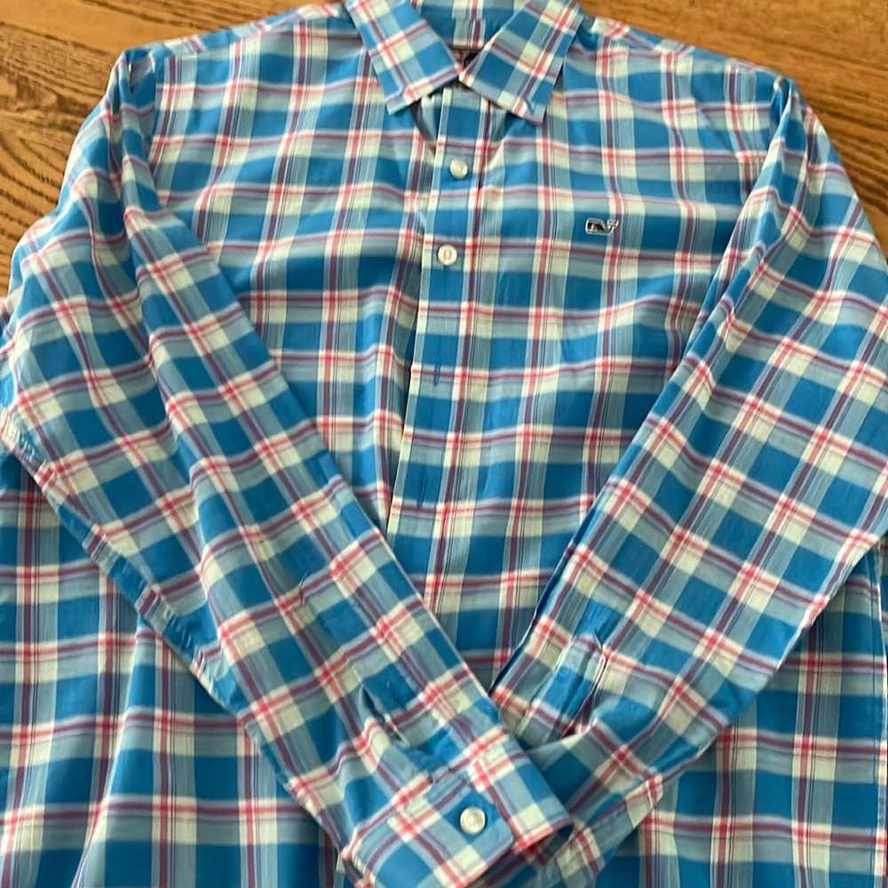 Vineyard Vines long sleeve button down
